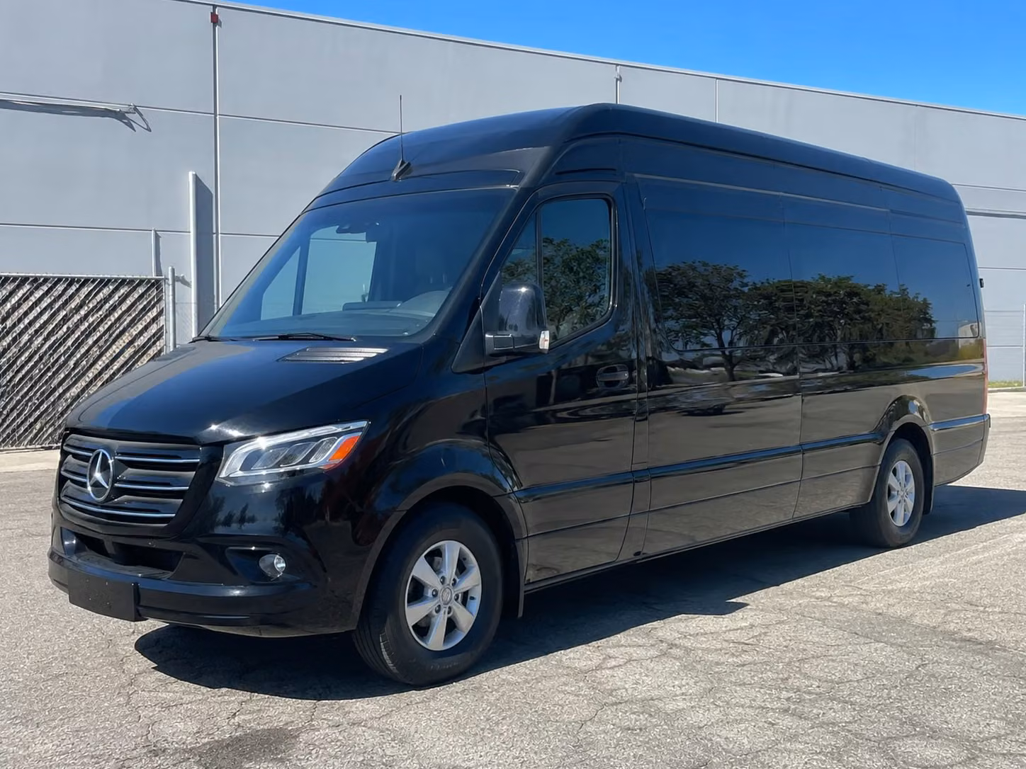 el paso sprinter limo rental