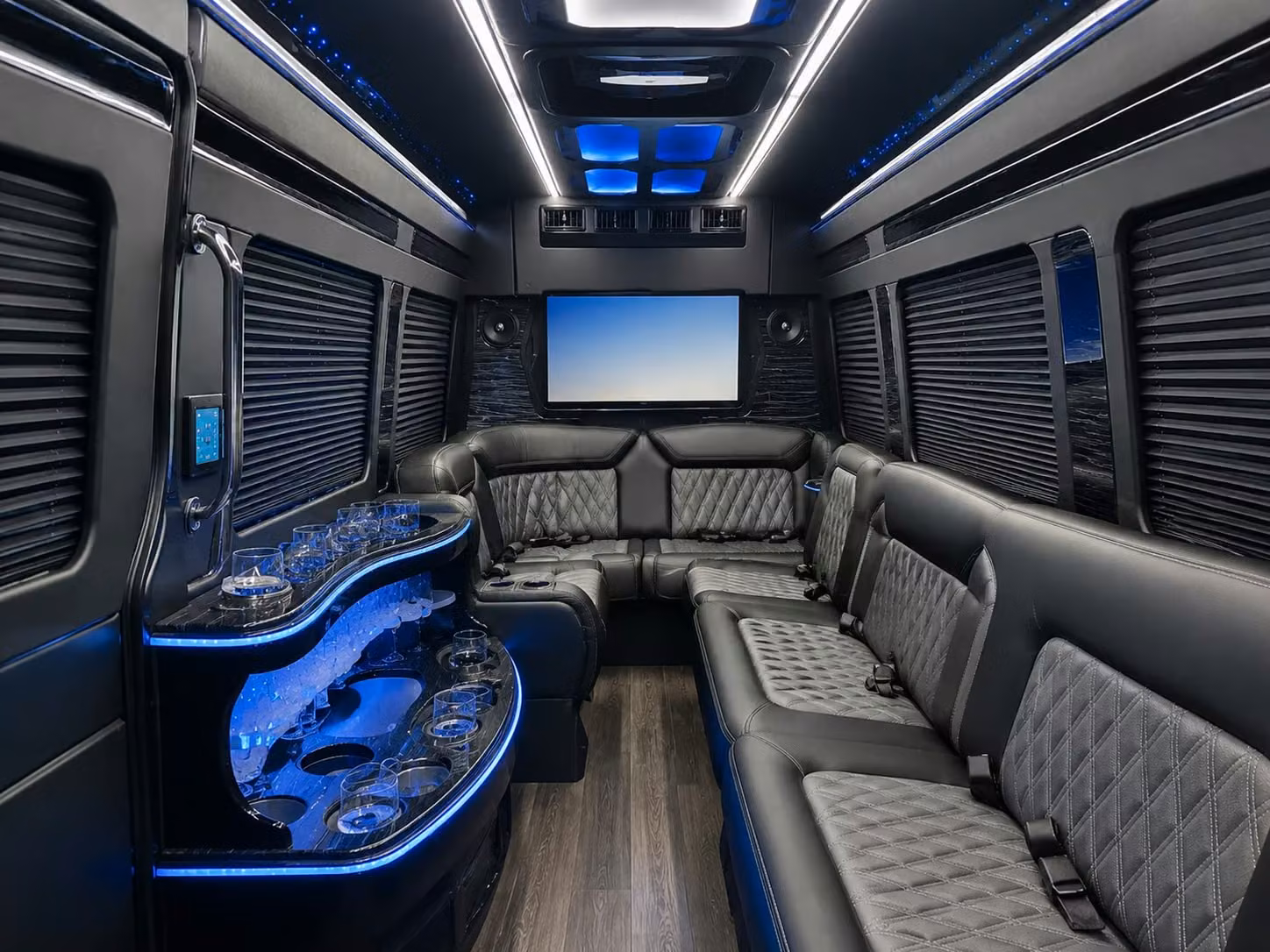 the right bus for youth sports teams and travel tournaments in el paso
